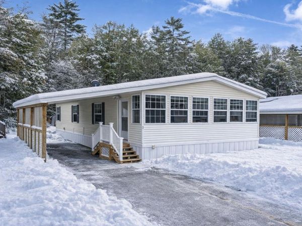62 Village Drive, Lewiston, ME 04240