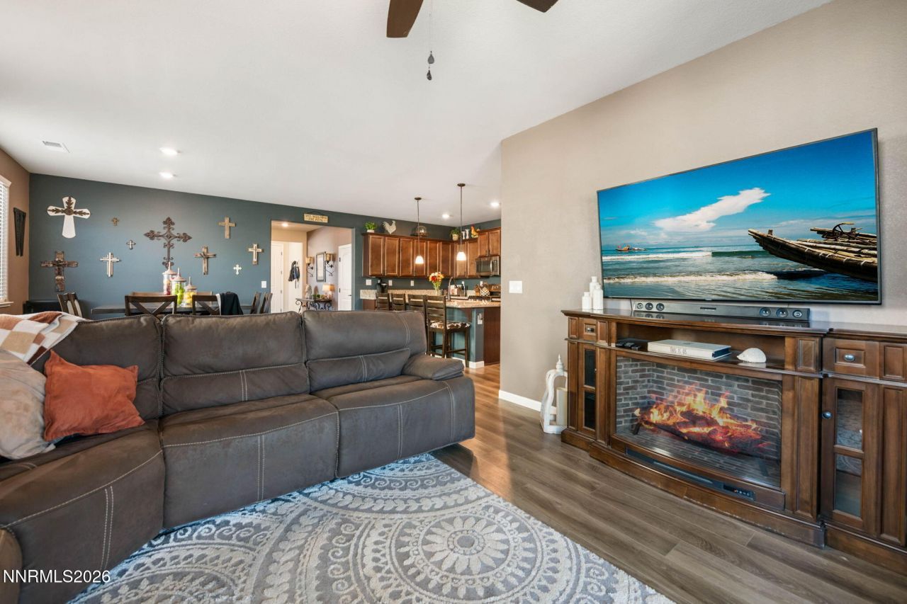 107 Finney Street, Dayton, NV 89403 Photo