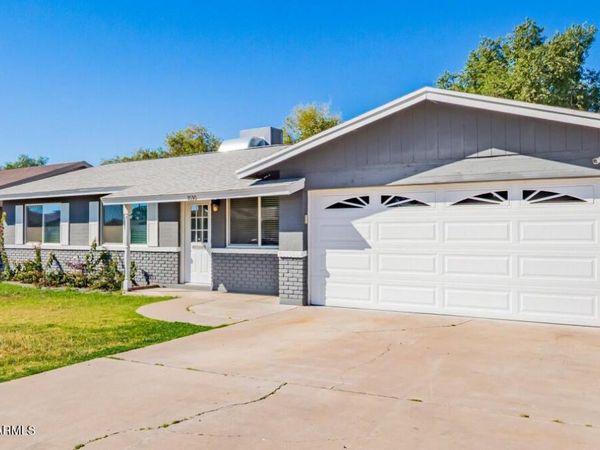 1030 S SPUR, Mesa, AZ 85204