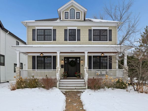 1521 Gregory Avenue, Wilmette, IL 60091
