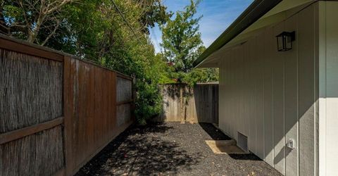 811 Southwick Way, Sacramento, CA 95864 Photo