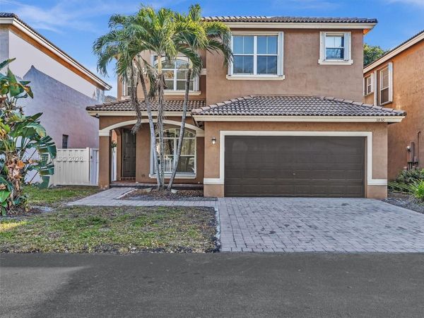 3830 SW 48th CT, Hollywood, FL 33312