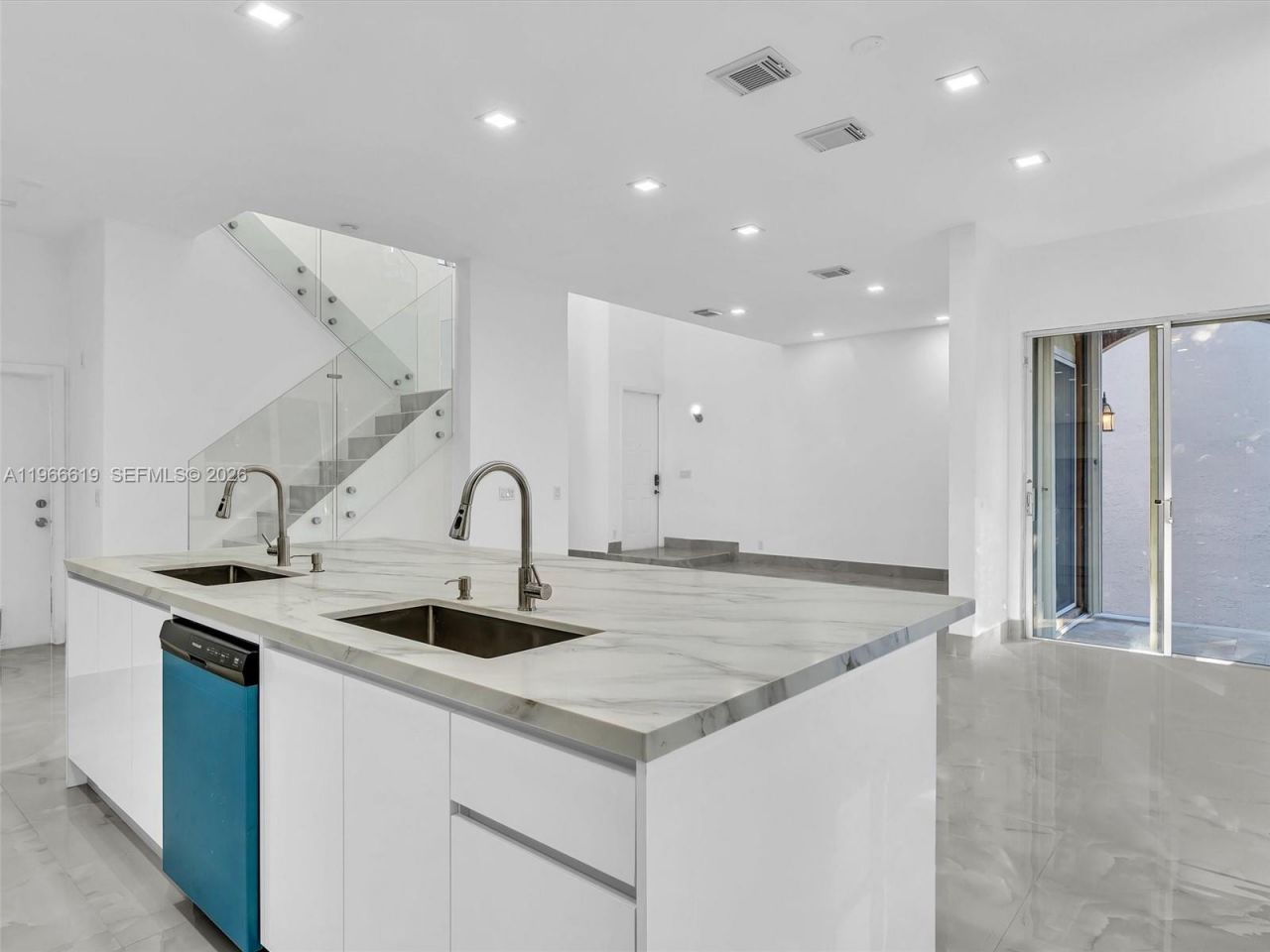 3830 SW 48th Ct, Hollywood, FL 33312 Photo