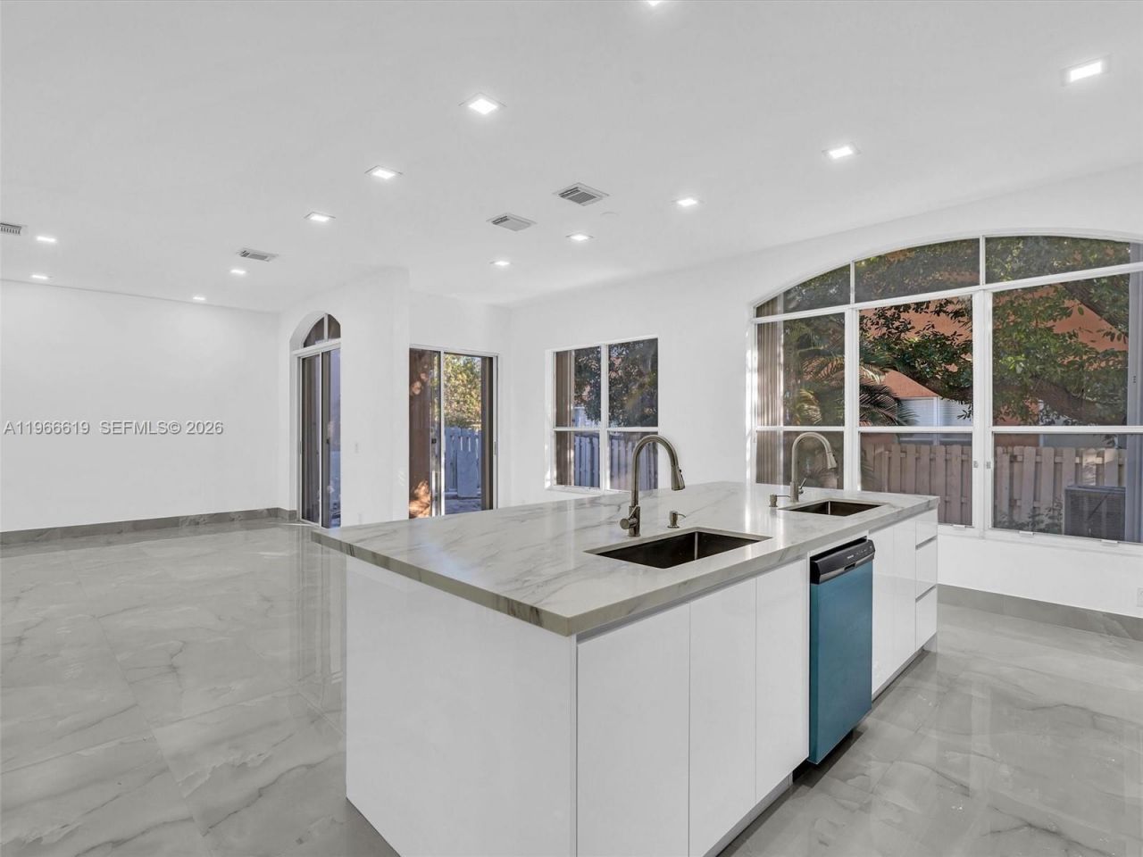 3830 SW 48th Ct, Hollywood, FL 33312 Photo