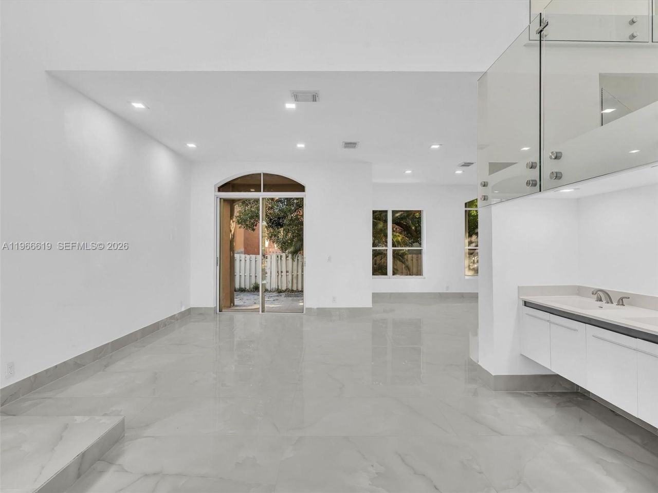 3830 SW 48th Ct, Hollywood, FL 33312 Photo