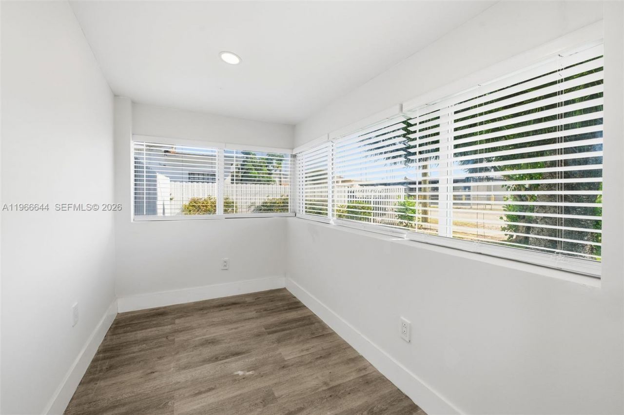 Please Call For Address, Miami, FL 33142 Photo