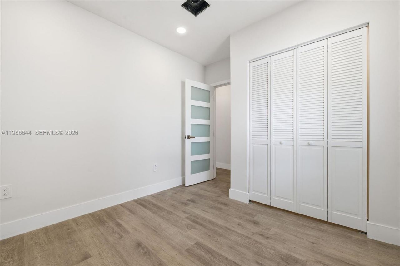 Please Call For Address, Miami, FL 33142 Photo