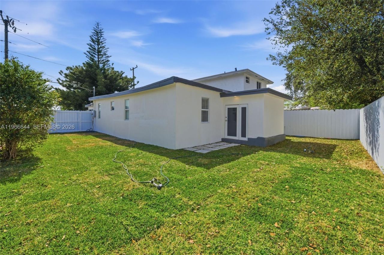 Please Call For Address, Miami, FL 33142 Photo