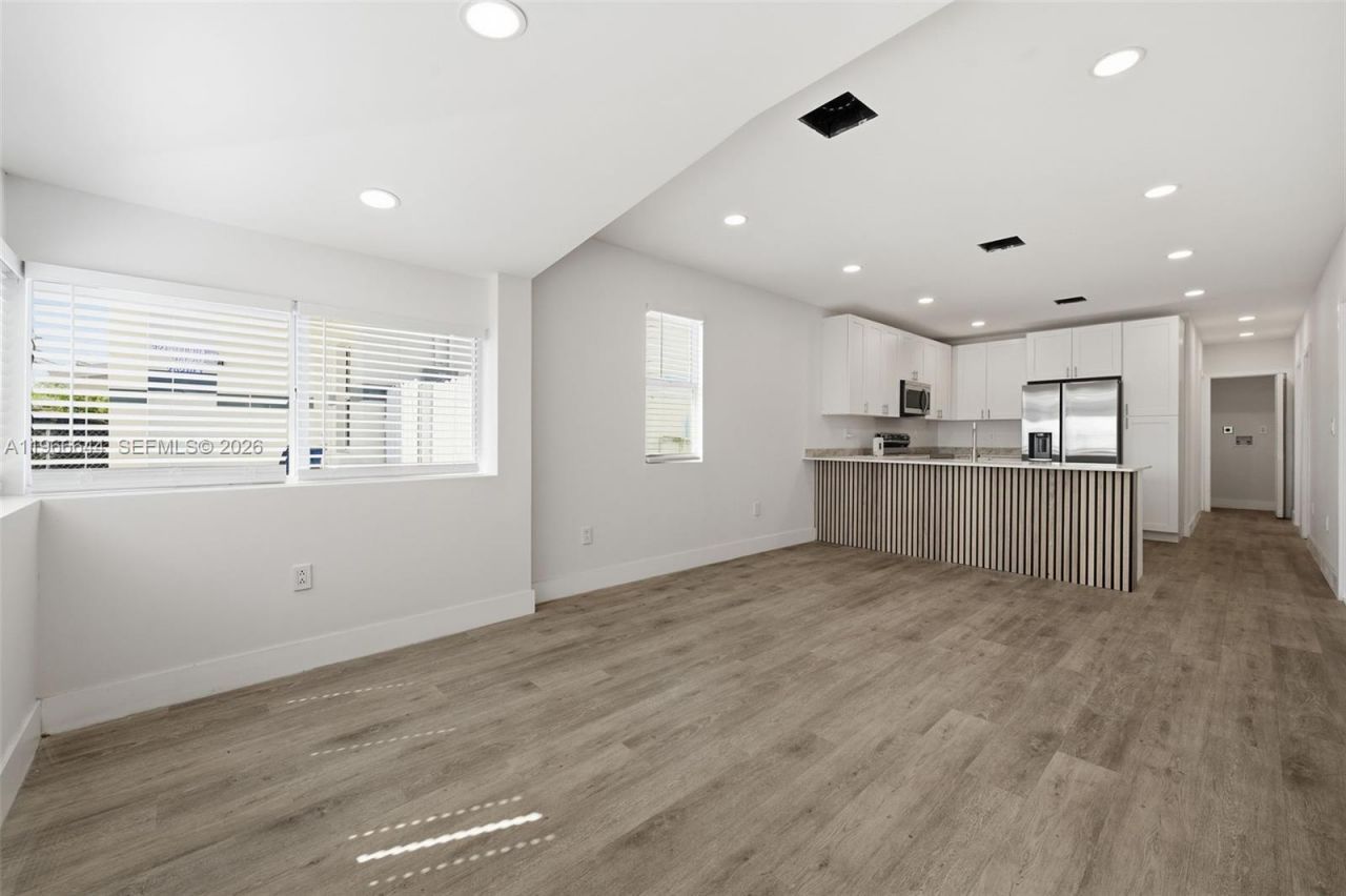 Please Call For Address, Miami, FL 33142 Photo