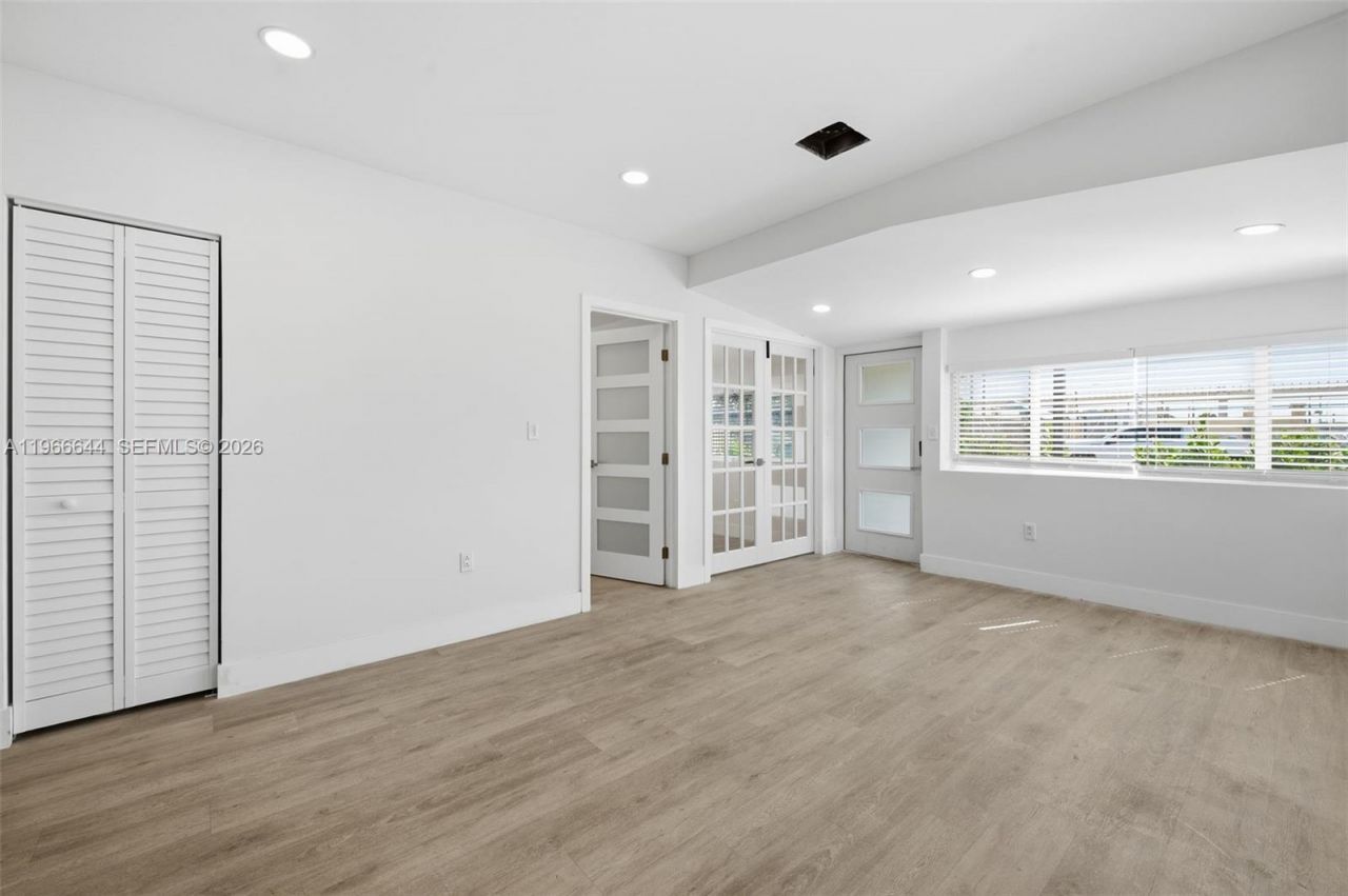 Please Call For Address, Miami, FL 33142 Photo