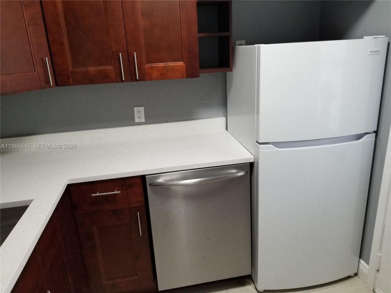 3401 N Country Club Dr, Unit 414, Aventura, FL 33180 Photo