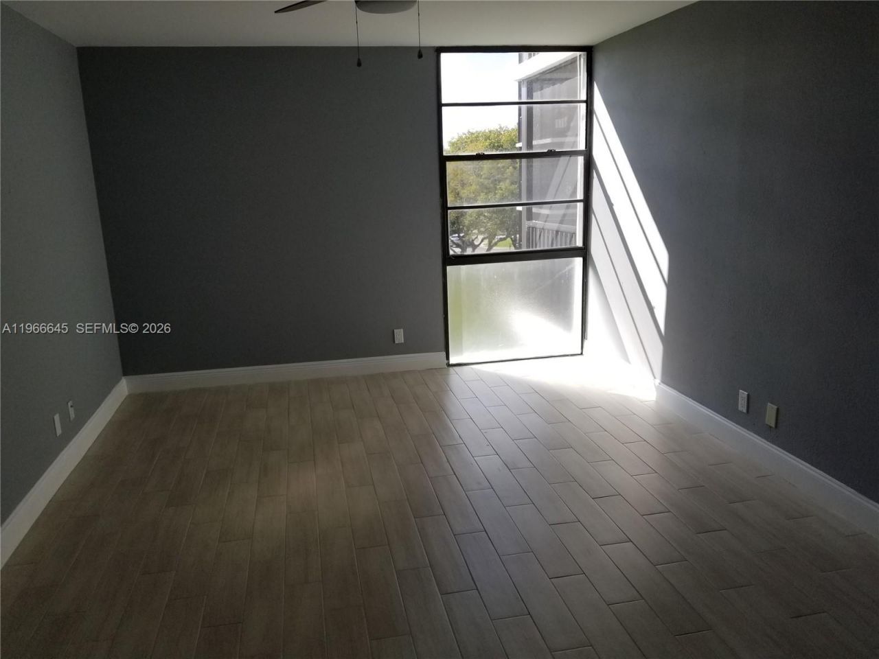 3401 N Country Club Dr, Unit 414, Aventura, FL 33180 Photo