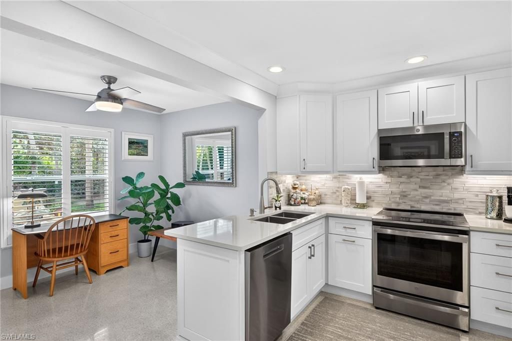 590 Boulder Dr, Sanibel, FL 33957 Photo