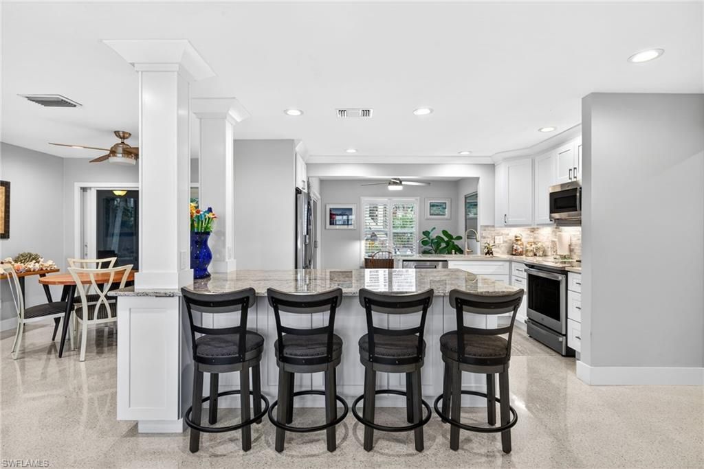 590 Boulder Dr, Sanibel, FL 33957 Photo