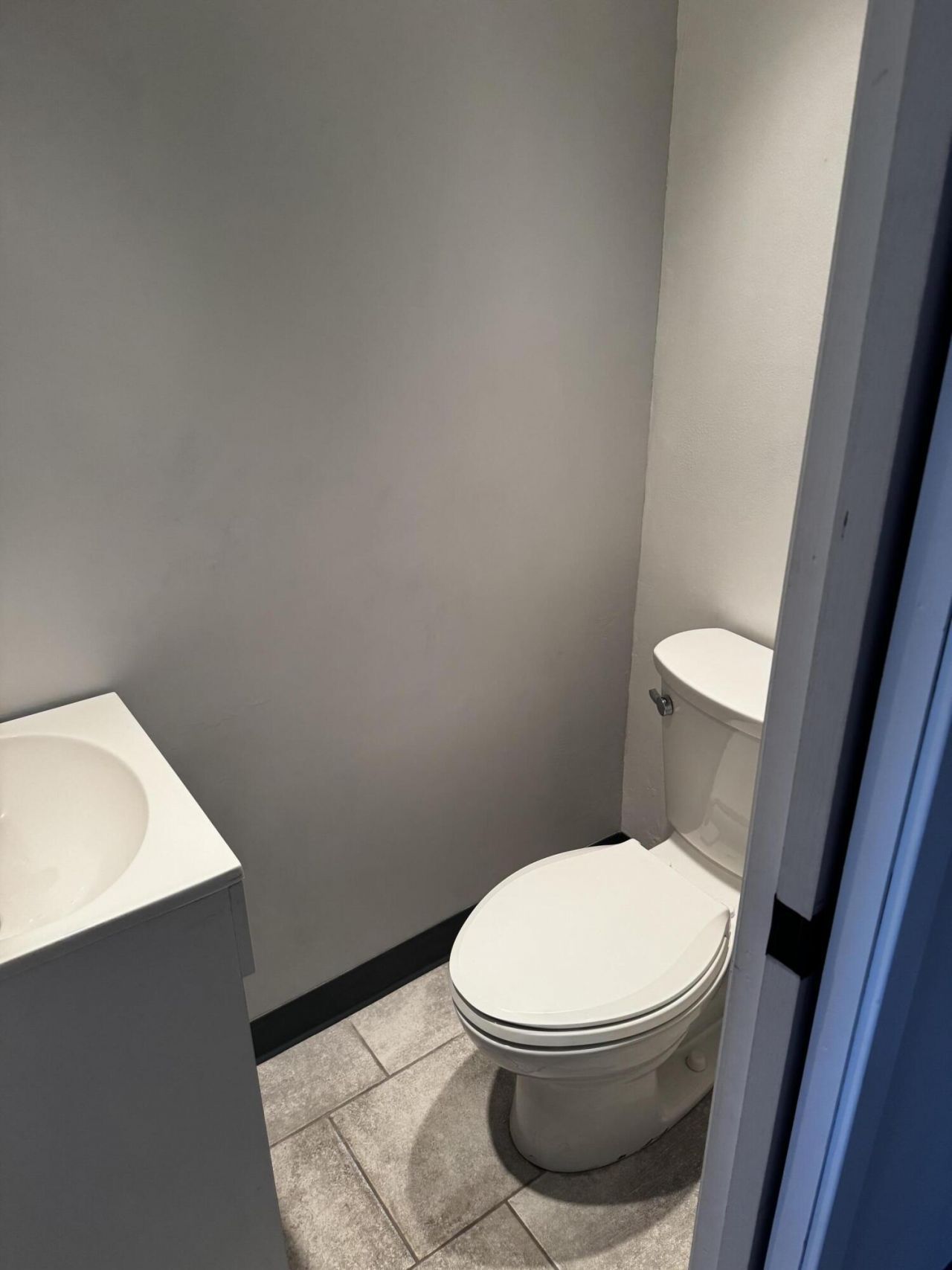 2828 Tennis Club Drive, Unit 202, West Palm Beach, FL 33417 Photo