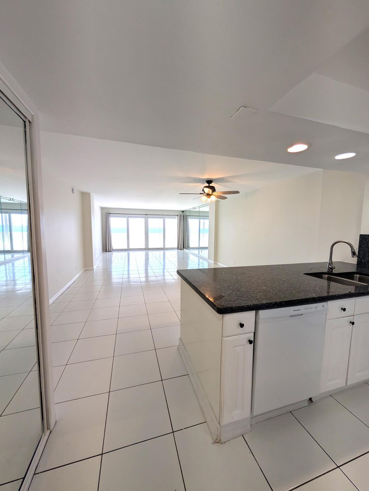 1012 N Ocean Boulevard, Unit 602, Pompano Beach, FL 33062 Photo