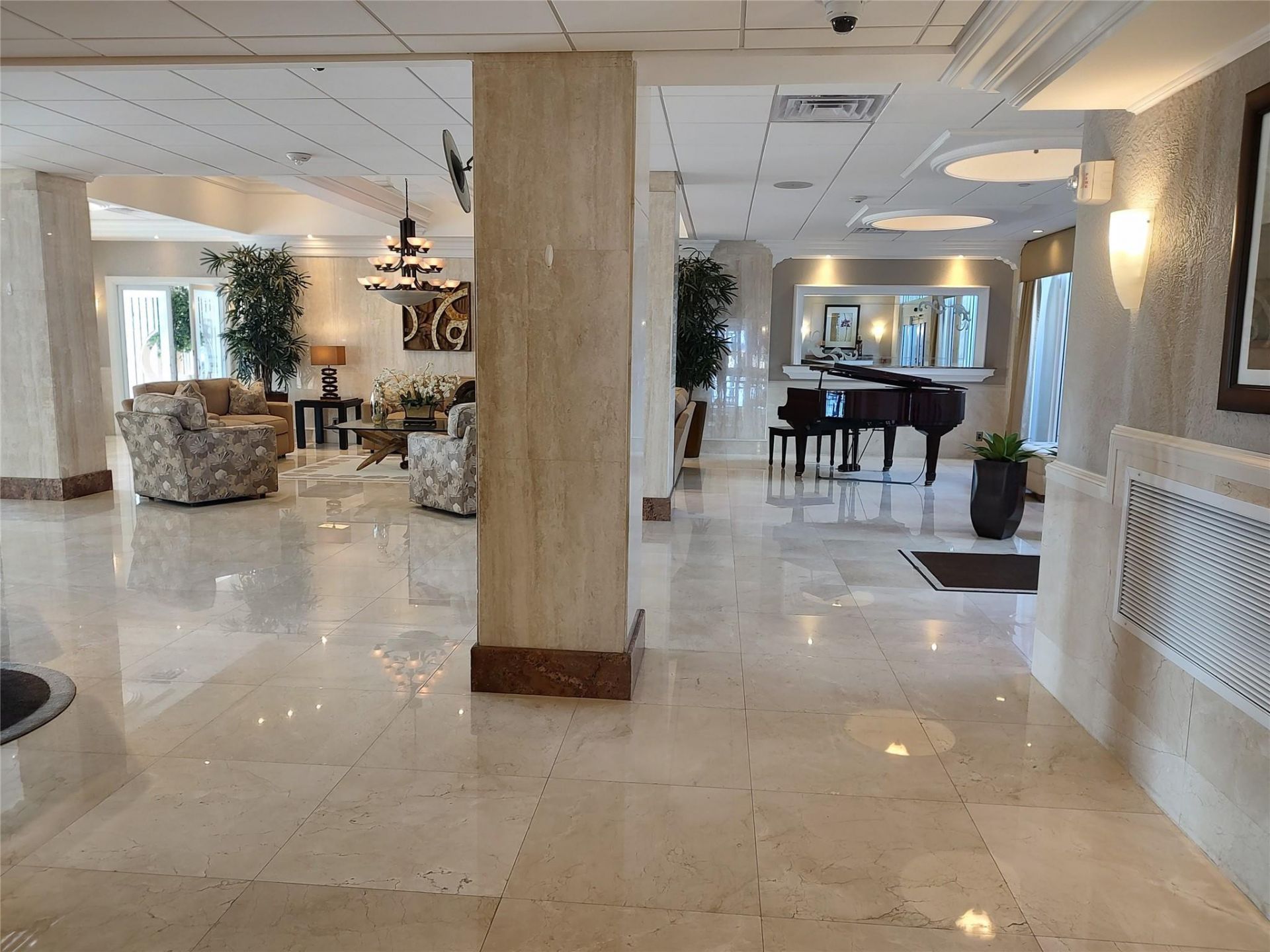 1012 N Ocean Boulevard, Unit 602, Pompano Beach, FL 33062 Photo