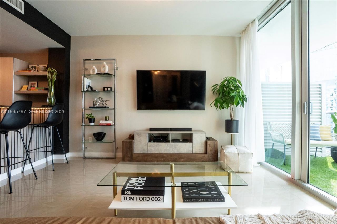 300 S Biscayne Blvd, Unit T-3307, Miami, FL 33131 Photo