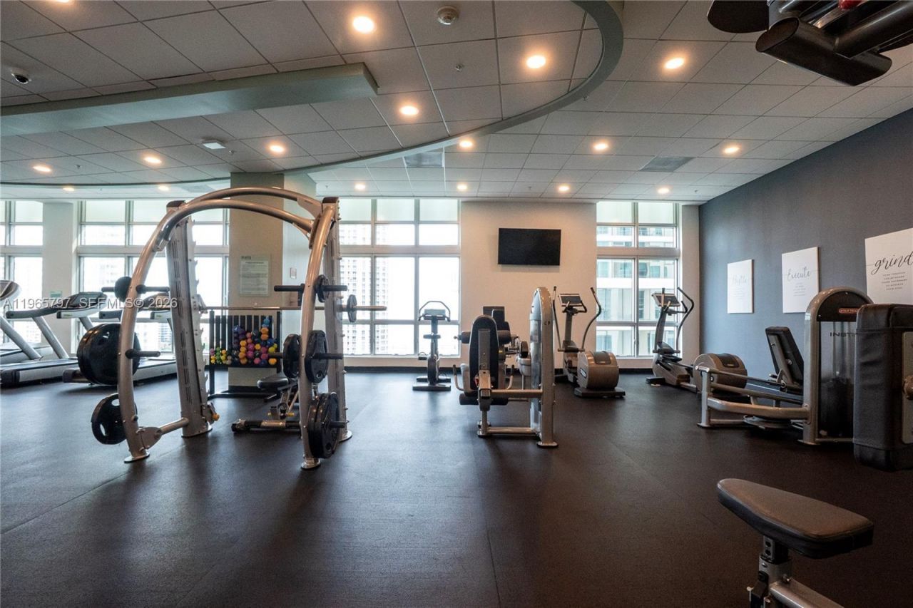 300 S Biscayne Blvd, Unit T-3307, Miami, FL 33131 Photo