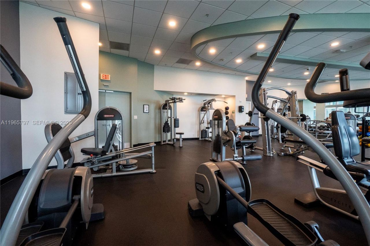 300 S Biscayne Blvd, Unit T-3307, Miami, FL 33131 Photo