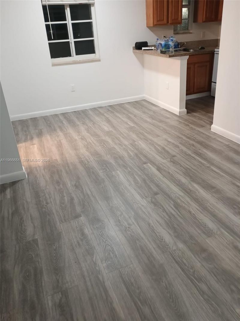 7130 Rue Versailles, Unit 3, Miami Beach, FL 33141 Photo