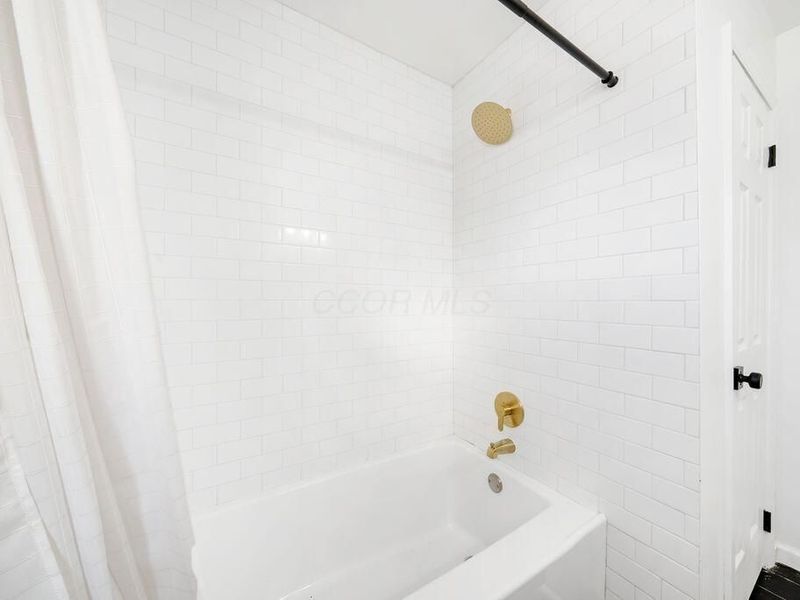 310 College Street, Groveport, OH 43125 Photo 24