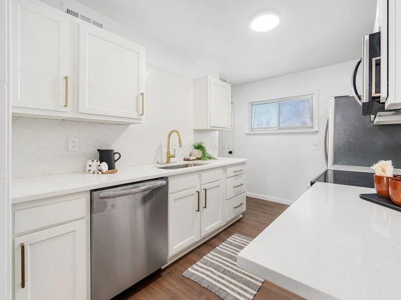 310 College Street, Groveport, OH 43125 Photo 9