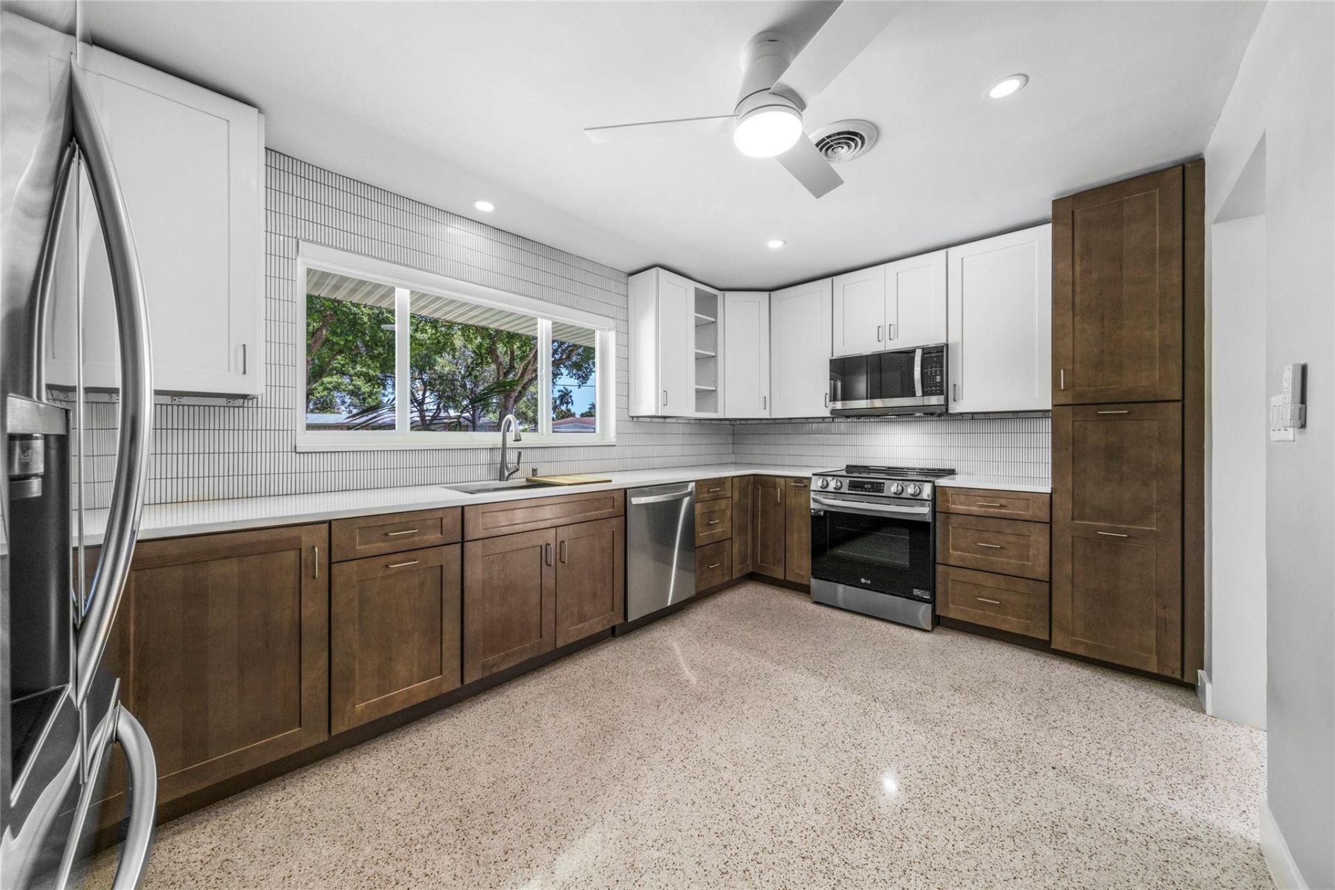 3140 Calle Largo Drive, Hollywood, FL 33021 Photo