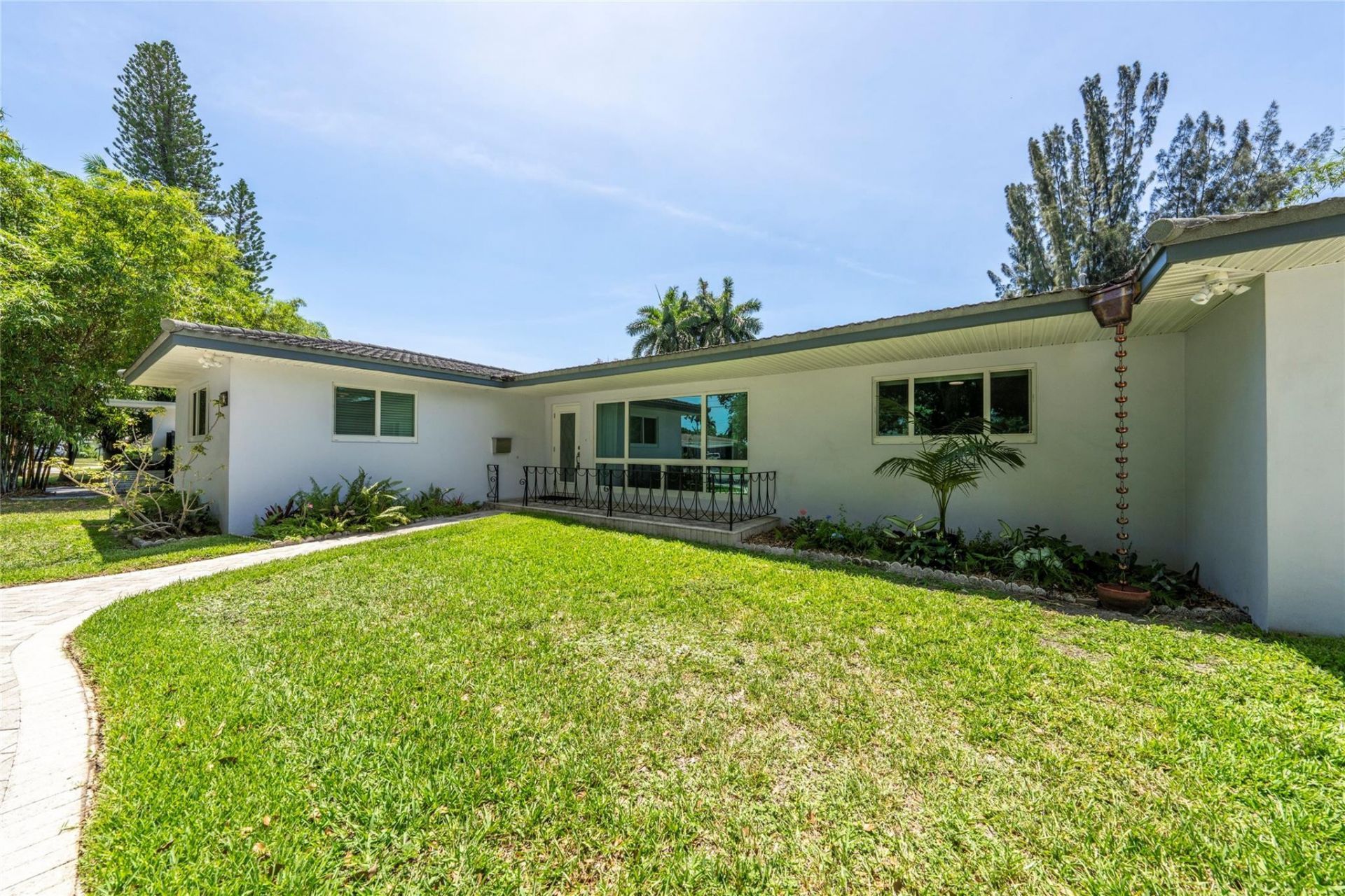 3140 Calle Largo Drive, Hollywood, FL 33021 Photo