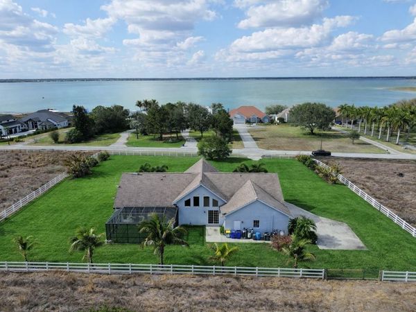 186 S BEAR POINTE DRIVE, LAKE PLACID, FL 33852