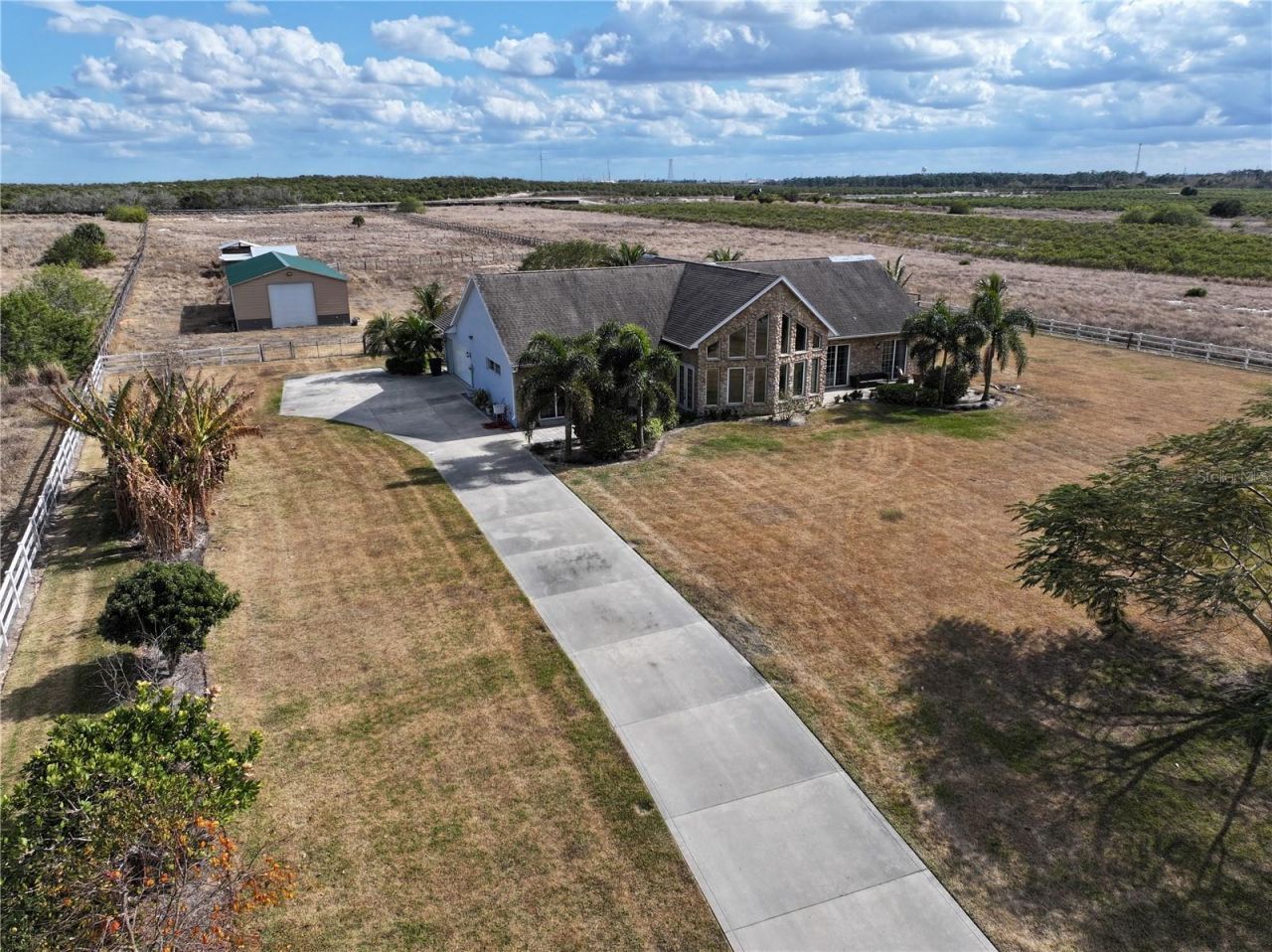 186 S Bear Pointe Drive, Lake Placid, FL 33852 Photo