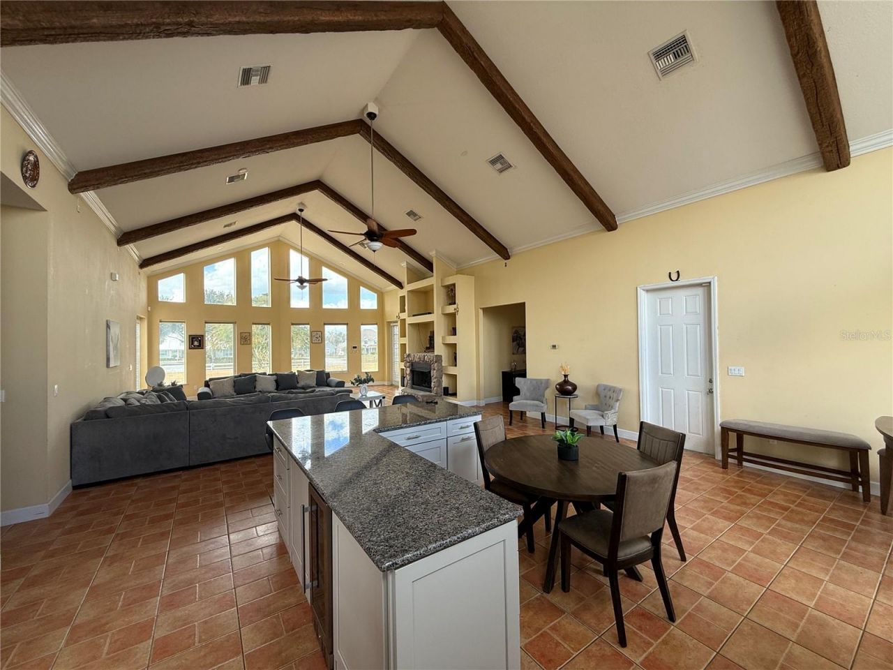 186 S Bear Pointe Drive, Lake Placid, FL 33852 Photo