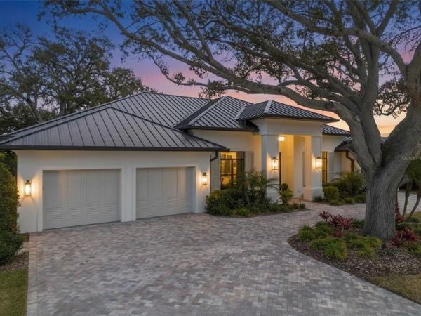 634 POINSETTIA ROAD, BELLEAIR, FL 33756