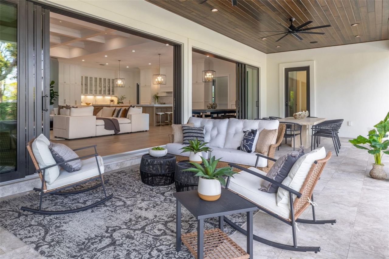 634 Poinsettia Road, Belleair, FL 33756 Photo