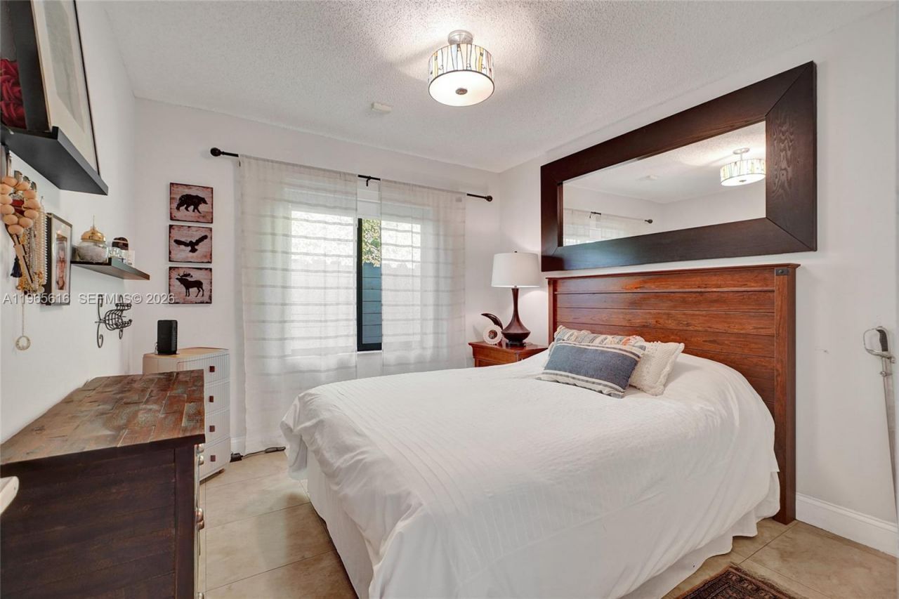 471 SW 92nd Psge, Miami, FL 33174 Photo