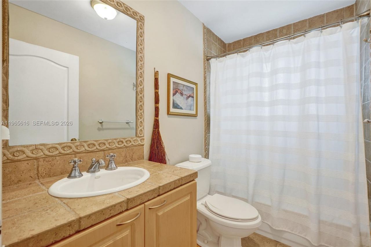 471 SW 92nd Psge, Miami, FL 33174 Photo