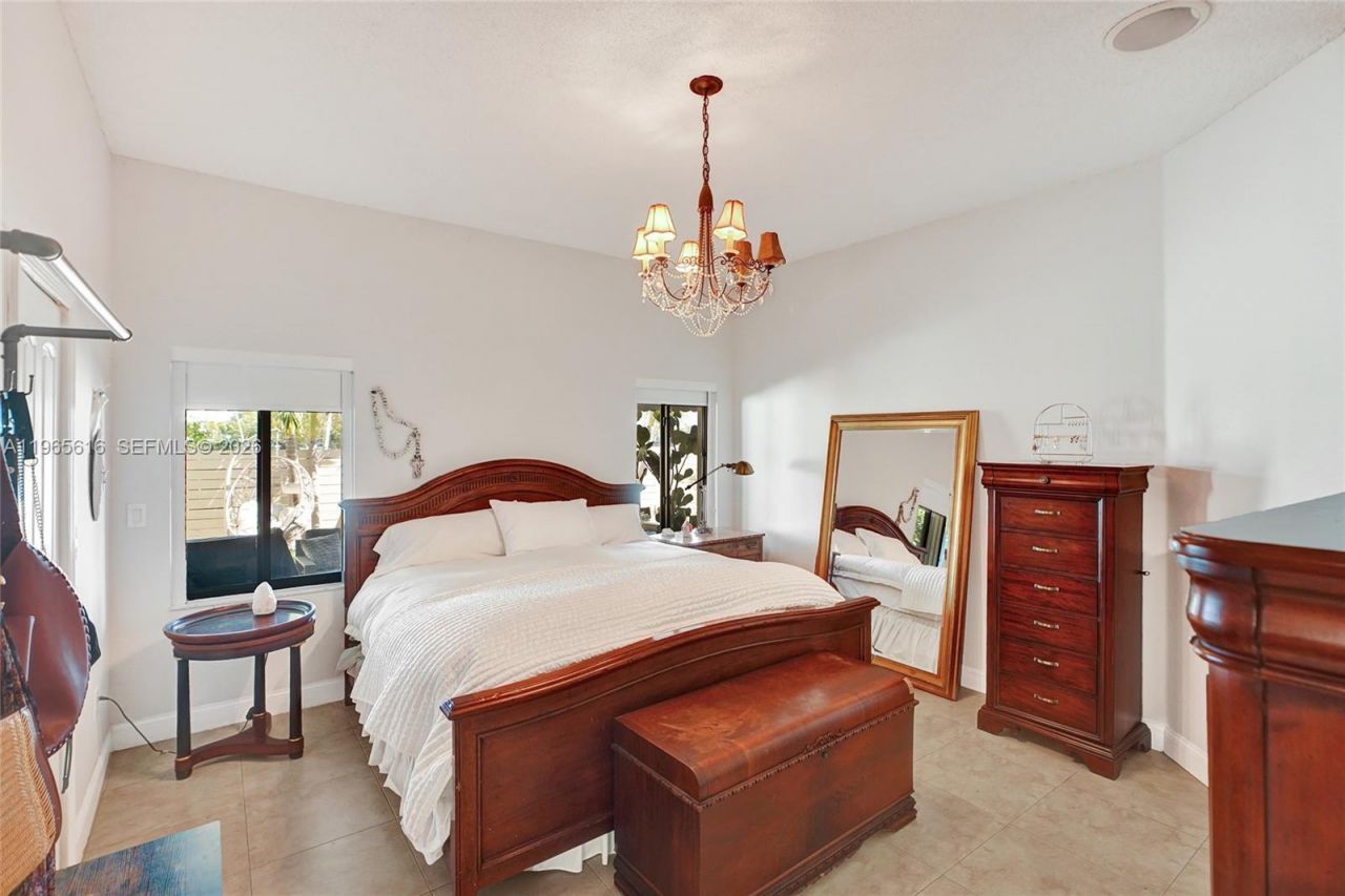 471 SW 92nd Psge, Miami, FL 33174 Photo