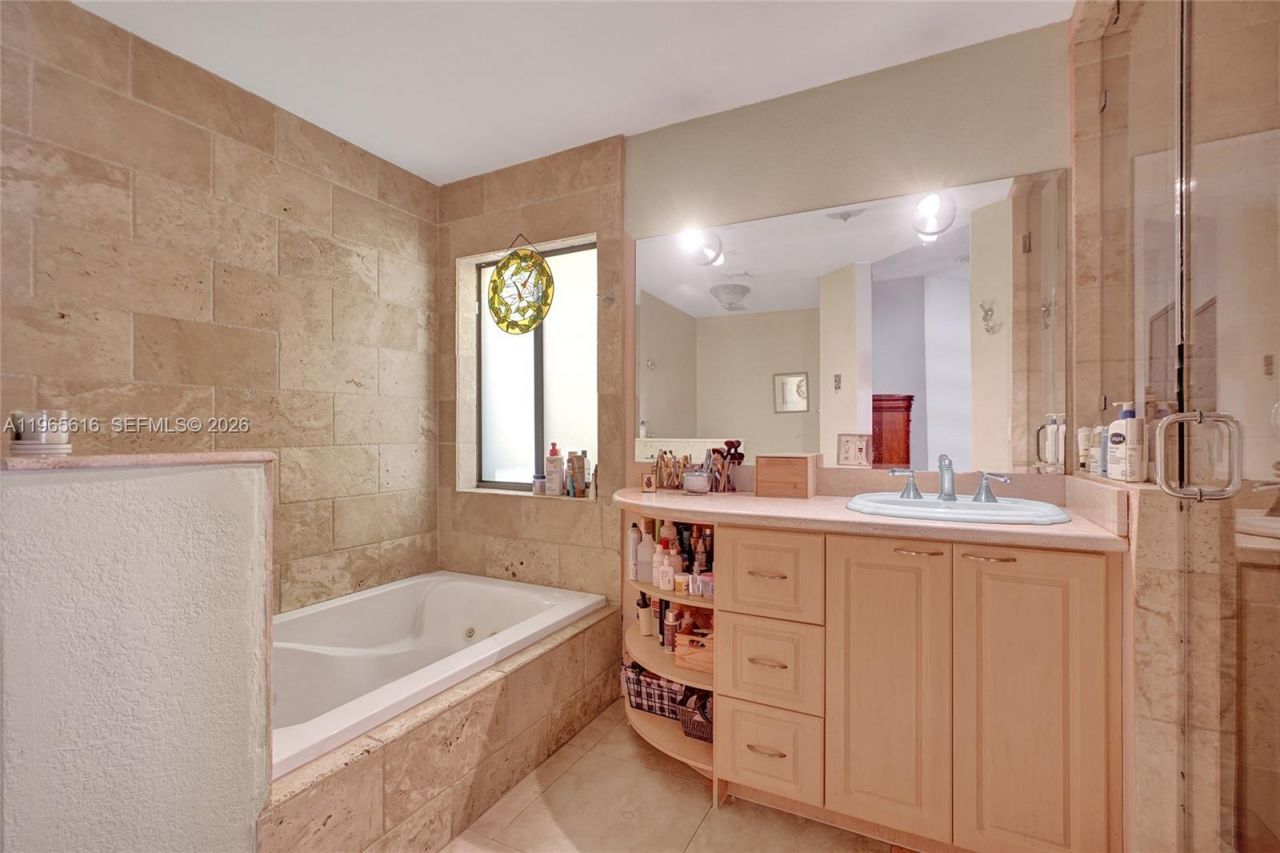 471 SW 92nd Psge, Miami, FL 33174 Photo