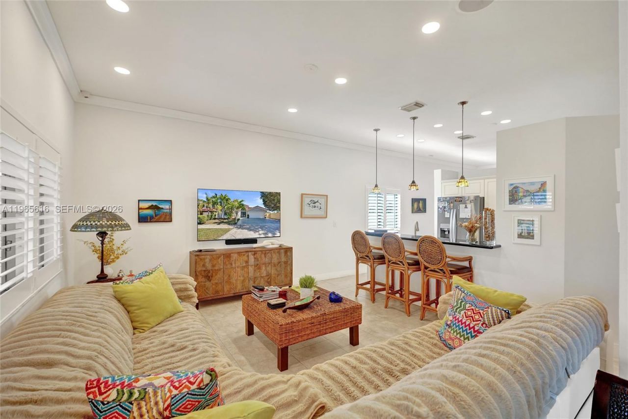 471 SW 92nd Psge, Miami, FL 33174 Photo