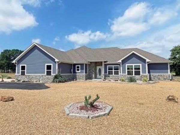 6401 Palomino Court , Athens, TX 75752