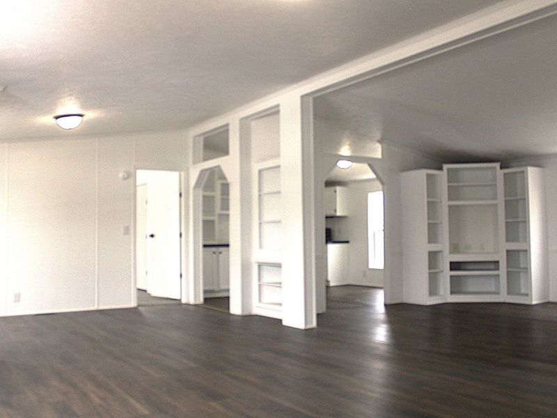 310 N Ohio Street, Jackson Center, OH 45334 Photo 2