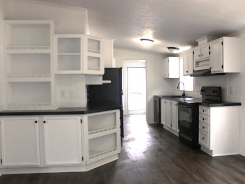 310 N Ohio Street, Jackson Center, OH 45334 Photo 7