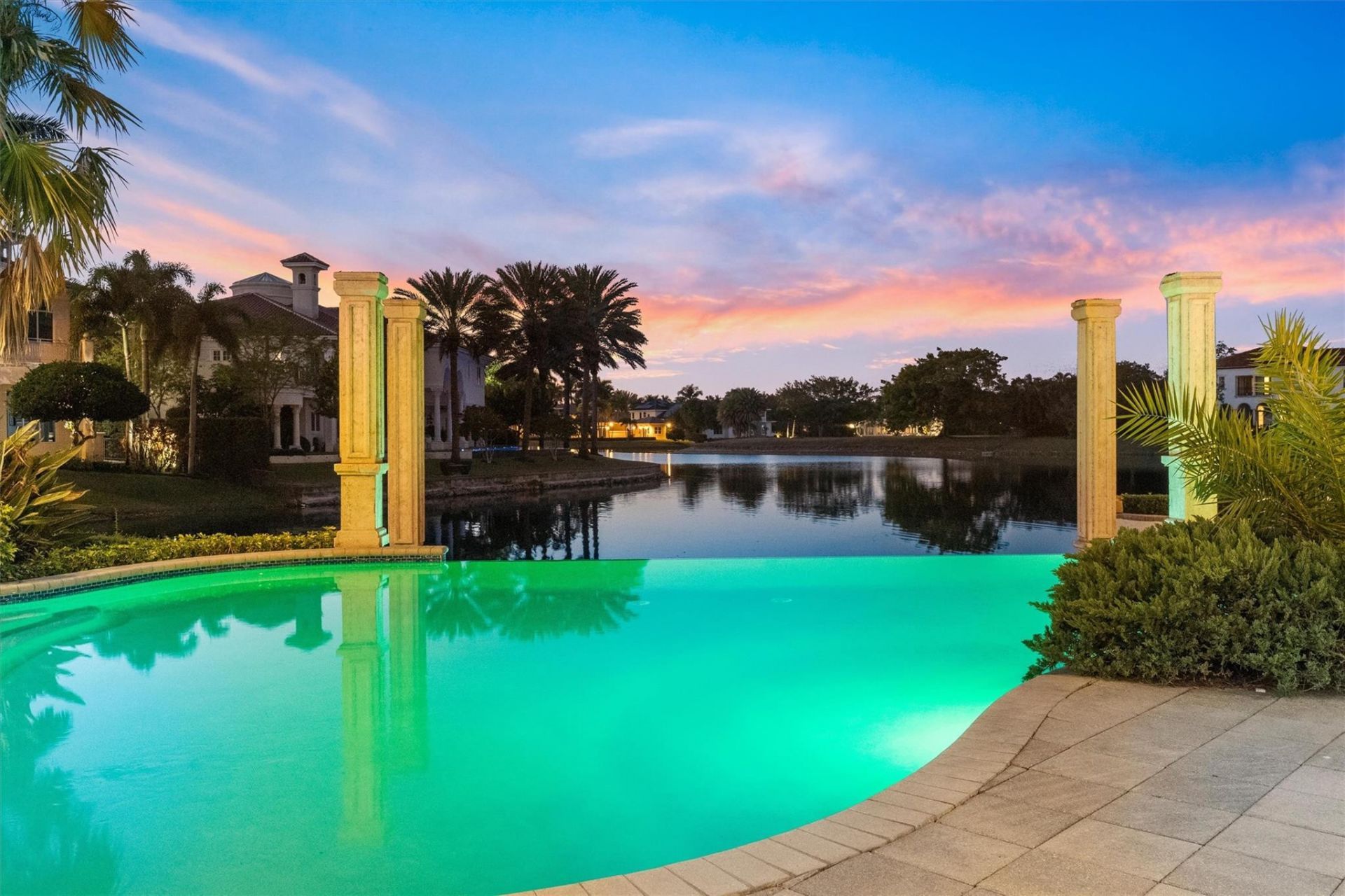 369 Sweet Bay Avenue, Plantation, FL 33324 Photo