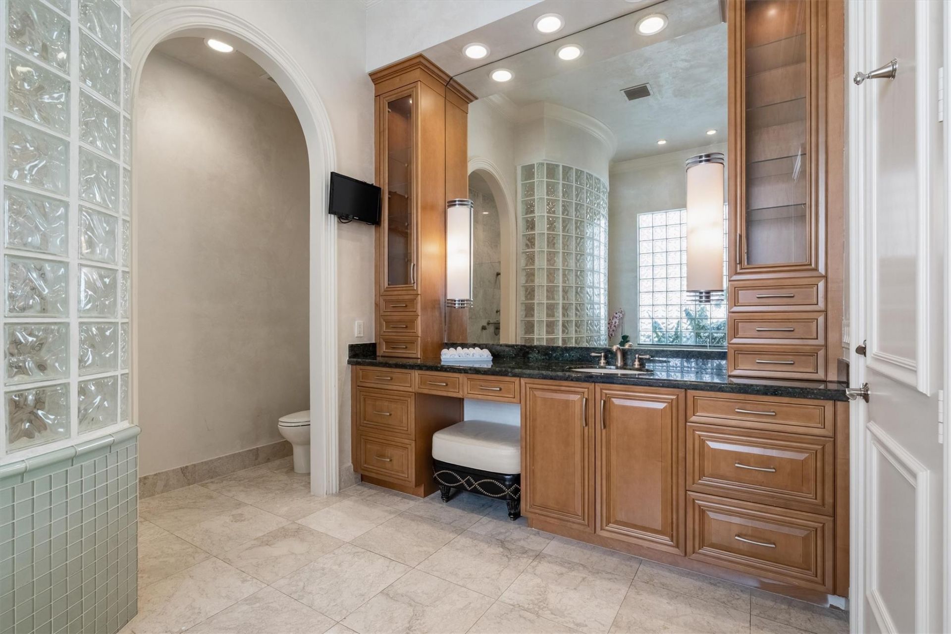 369 Sweet Bay Avenue, Plantation, FL 33324 Photo