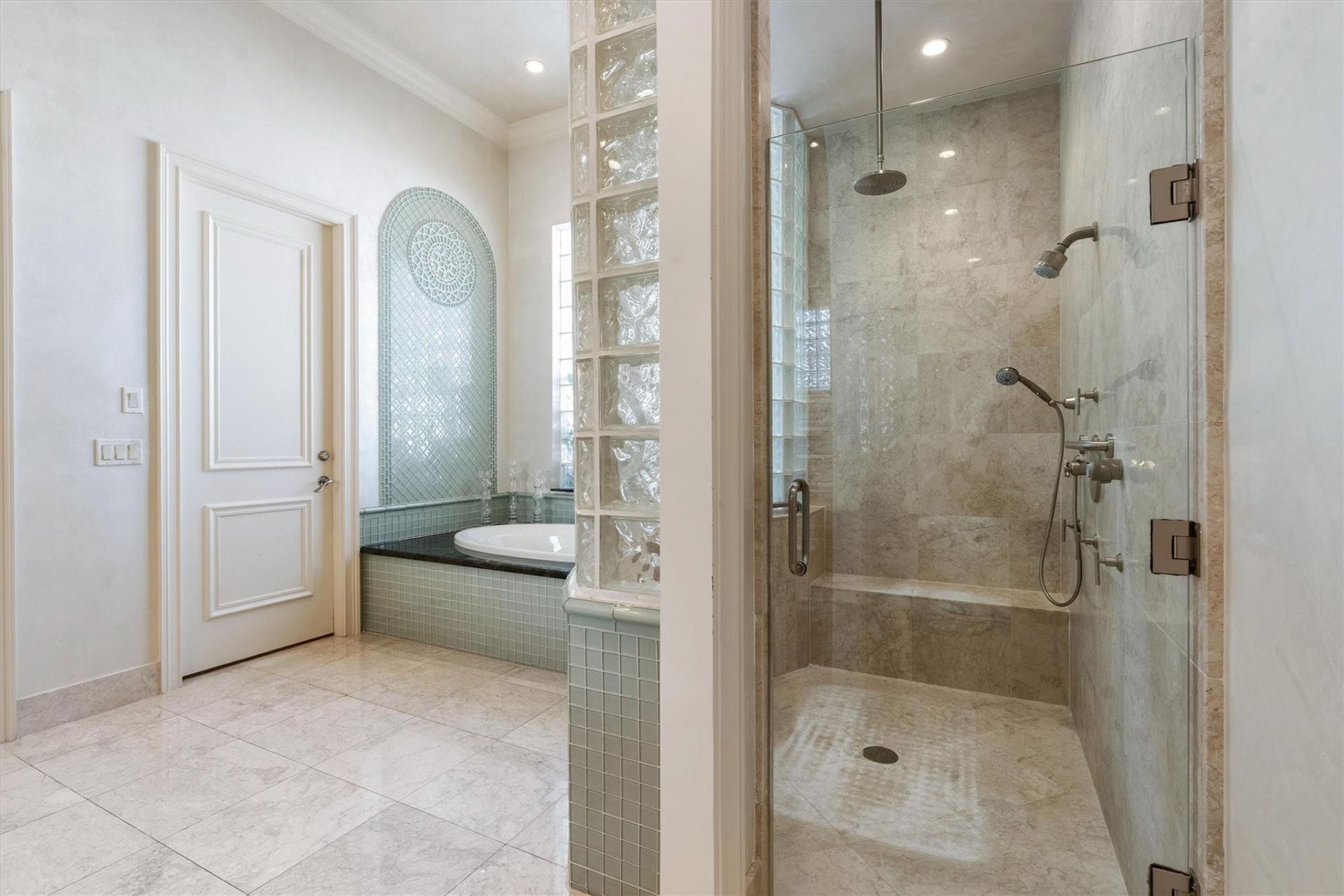 369 Sweet Bay Avenue, Plantation, FL 33324 Photo