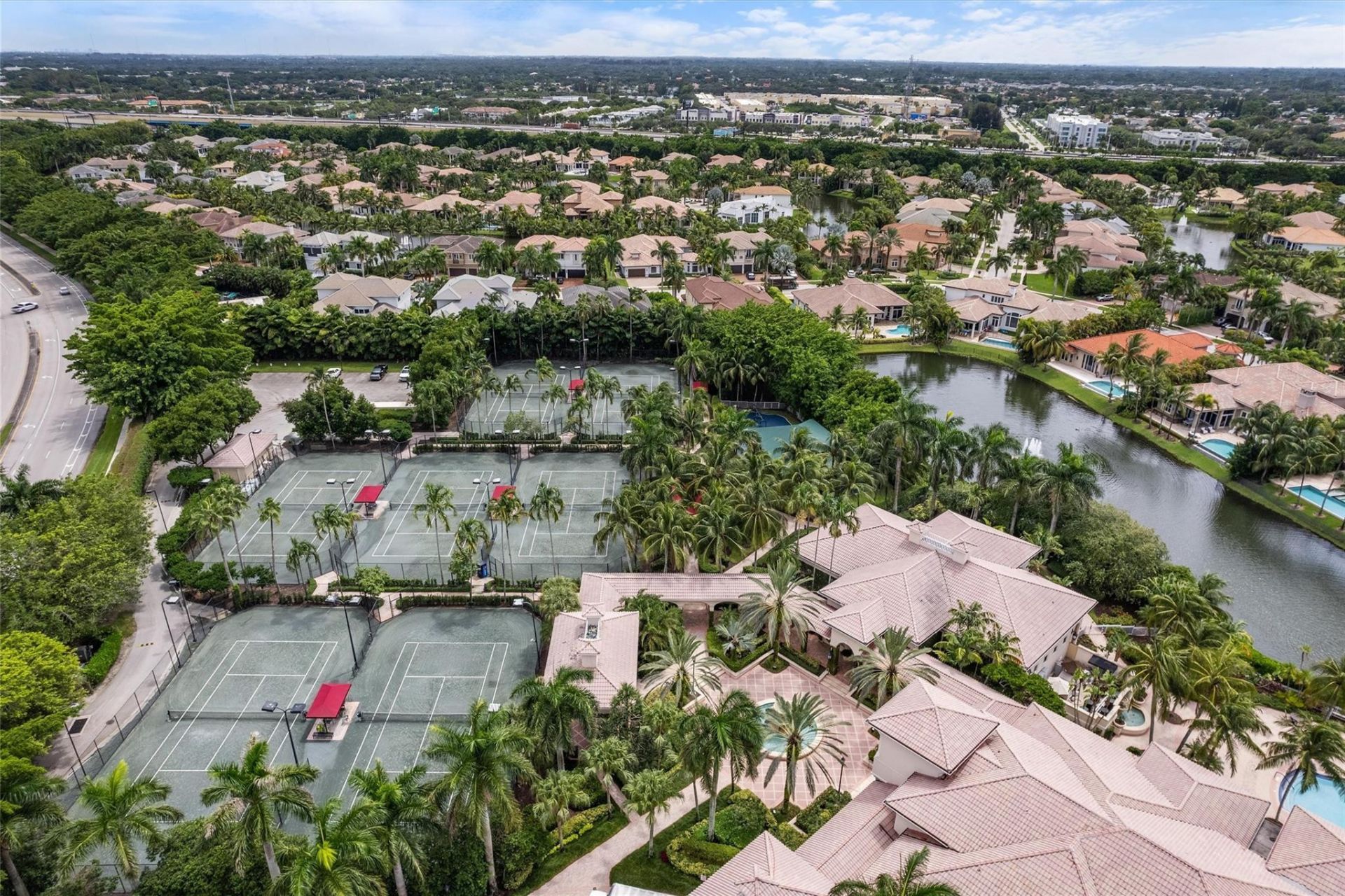 369 Sweet Bay Avenue, Plantation, FL 33324 Photo