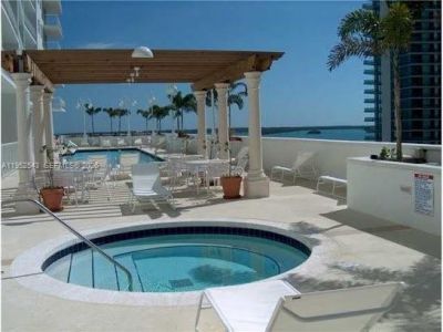 1200 Brickell Bay Dr, Unit 1712, Miami, FL 33131 Photo