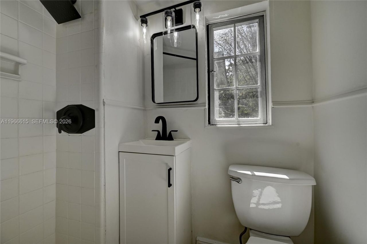 816 Tuscaloosa St, West Palm Beach, FL 33405 Photo