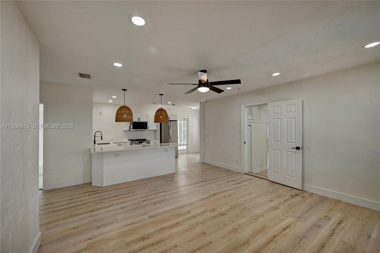 816 Tuscaloosa St, West Palm Beach, FL 33405 Photo