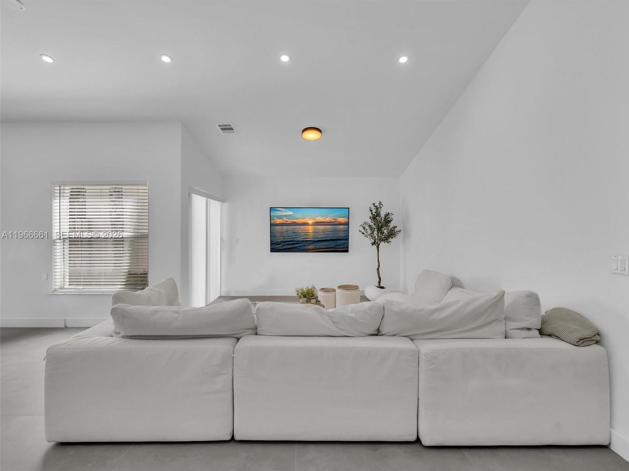 4962 SW 32nd Way , Hollywood, FL 33312 Photo